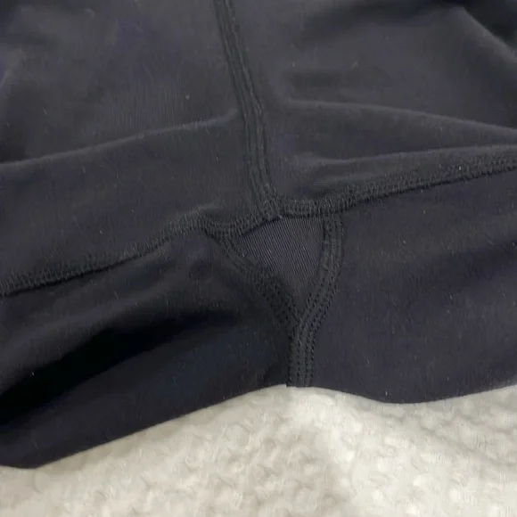 ALO Yoga Black and Olive Leggings XS but will fit S - Picture 7 of 8